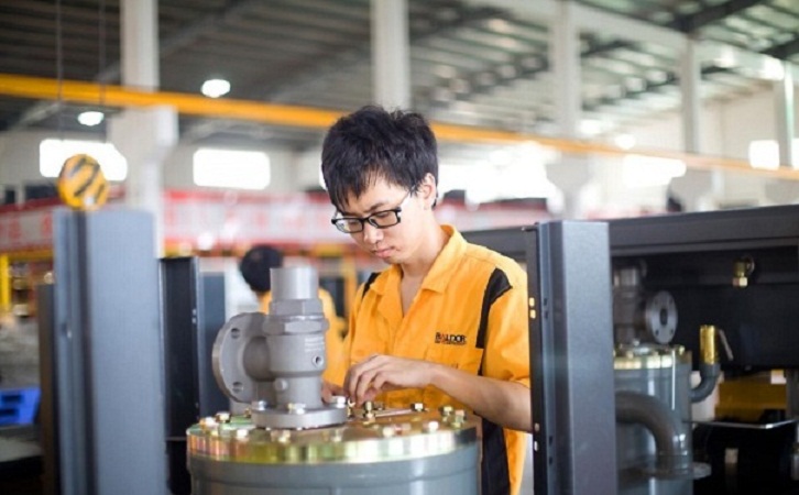 螺桿空壓機維修到底是采用哪種方式呢？