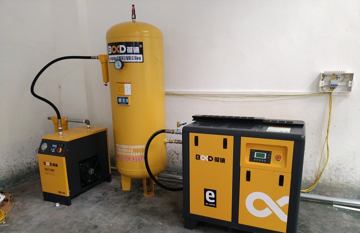 如何正確安裝好一臺螺桿空壓機？